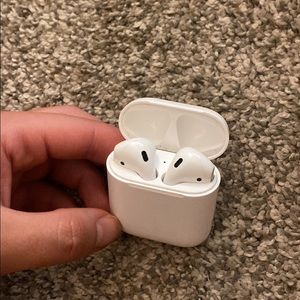 Airpods read description